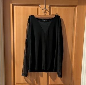 DKNY Black Crewneck Top with Logo Accent